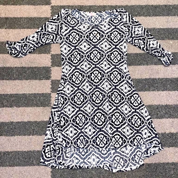 Pretty Young Thing Dress - Picture 1 of 6